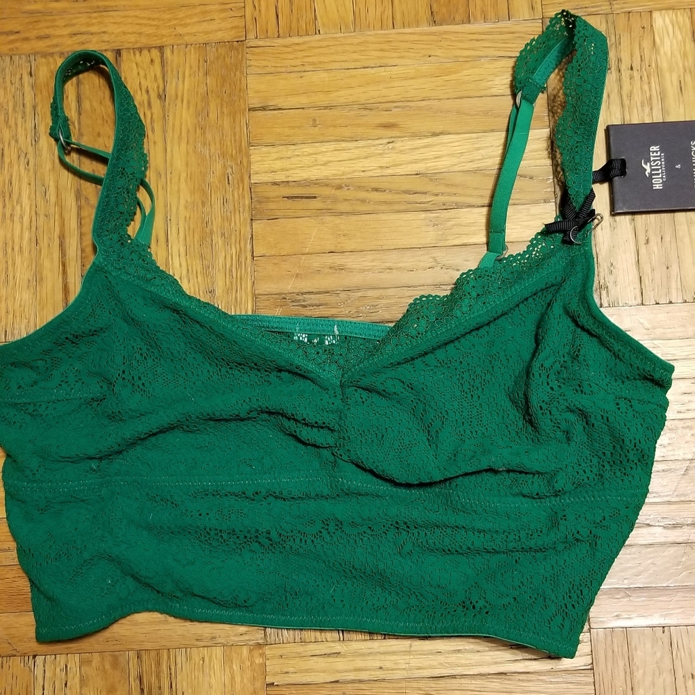 Hollister/Gilly Hicks Bralette NWT